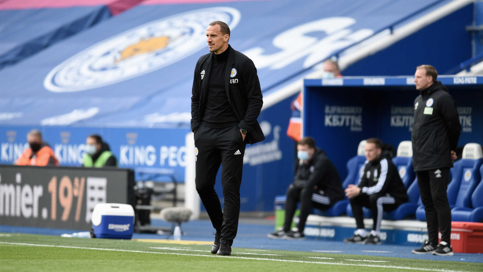 莱斯特城或7月换帅:范尼带队战绩惨淡,仅获5胜 莱斯特城或7月换帅:范尼带队战绩惨淡,仅获5胜